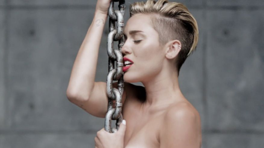 Miley Cyrus attacca Liam Hemsworth