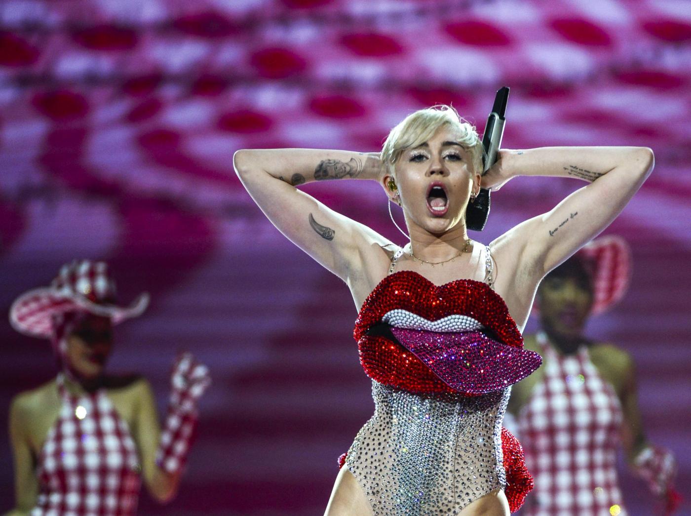 Miley Cyrus a Milano scaletta e video