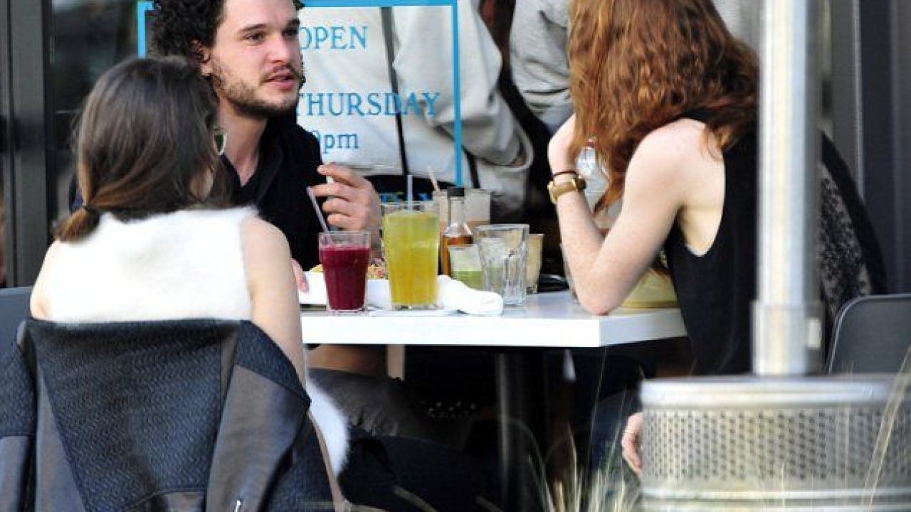 Kit Harington e Rose Leslie fidanzati: le star di Game of Thrones di nuovo  insieme | Nanopress