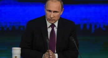 Crisi del rublo, Putin rassicura la Russia: “Economia in ripresa in due anni”