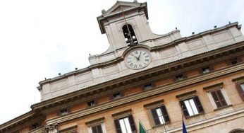 Vitalizio politici: cos’è e come funziona la pensione dei parlamentari?