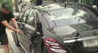 Mercedes S 63 AMG: distrutta a colpi di mazza dal proprietario