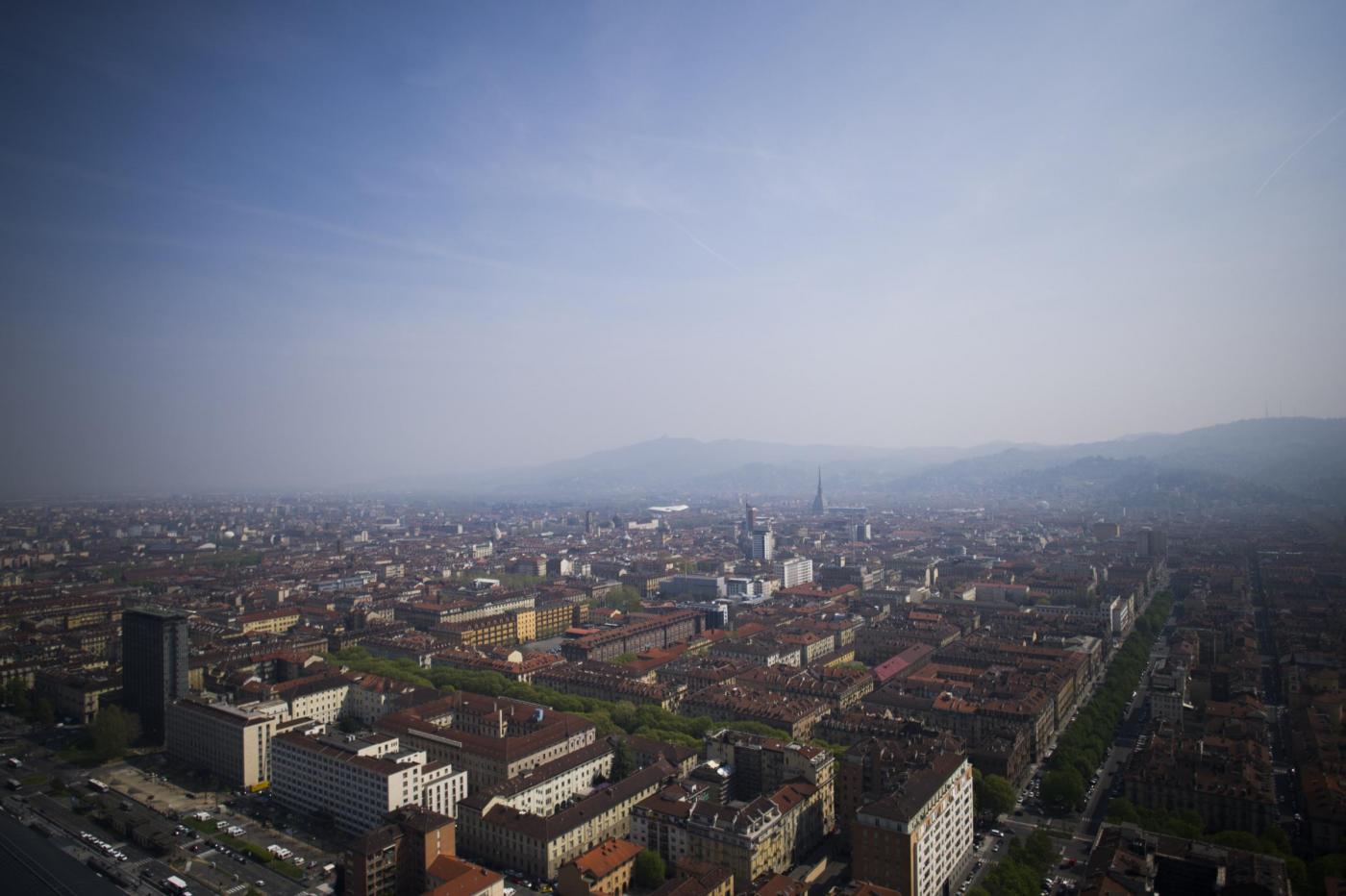 Torino, suicidio di una bambina