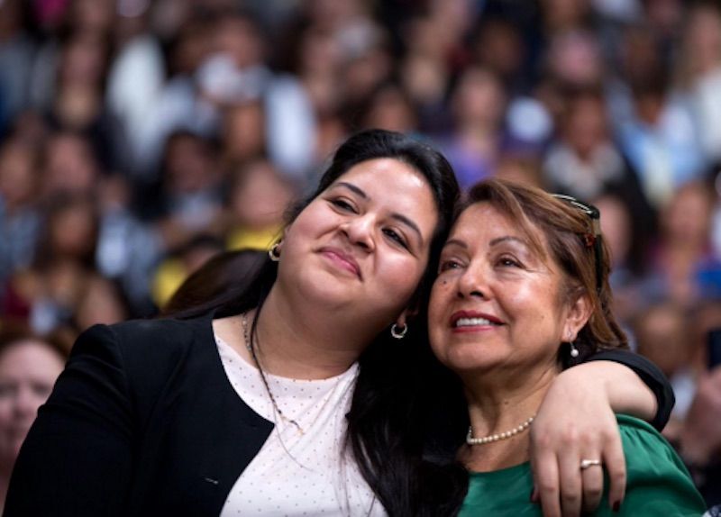 lorella praeli con la mamma chela