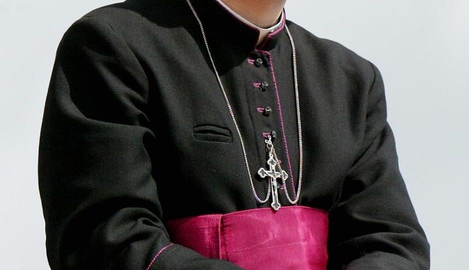 Monsignore sacerdote