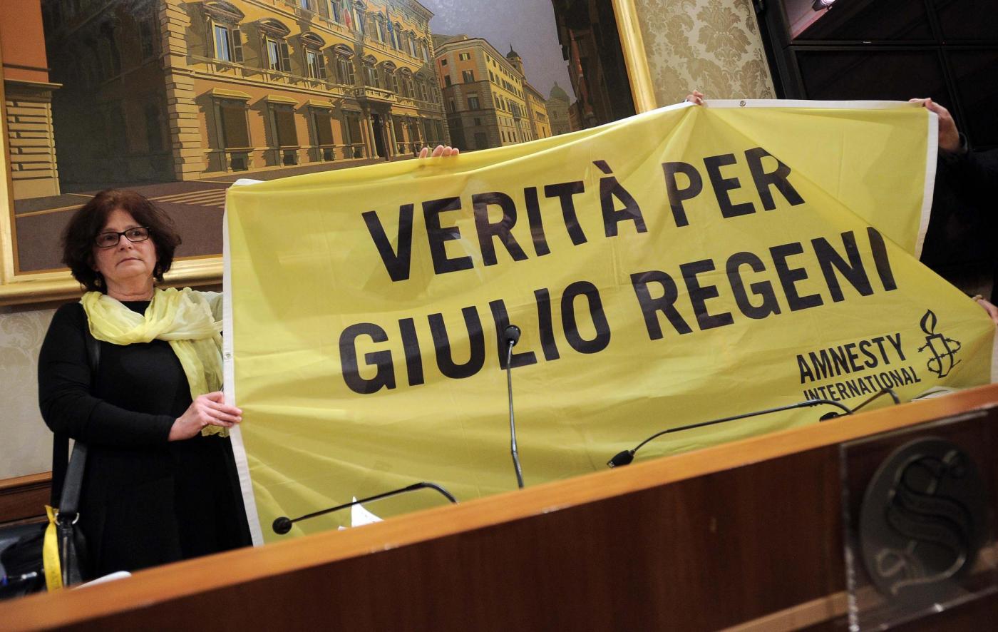 Senato, la conferenza stampa dei genitori di Giulio Regeni