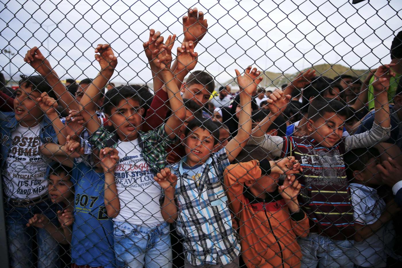Turchia, Angela Merkel visita il campo profughi di Nizip
