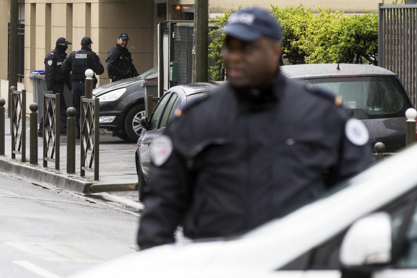 Parigi, operazione anti terrorismo ad Argenteuil