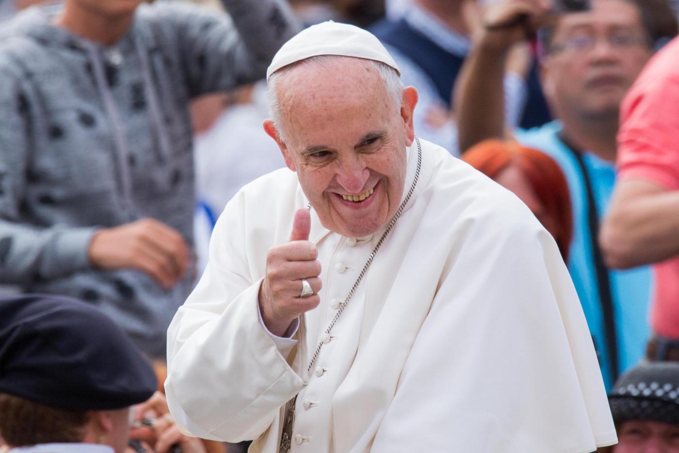 Papa Francesco contro la pedofilia
