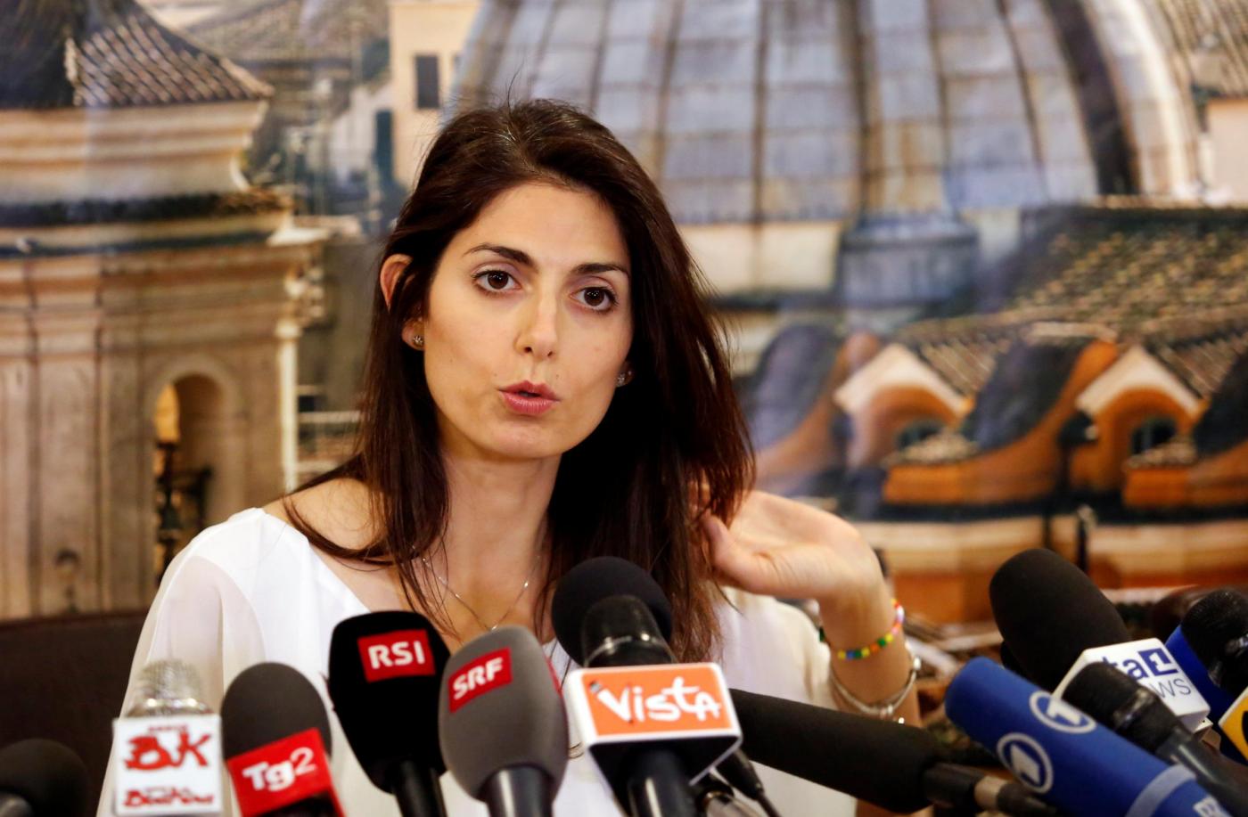 Roma, la conferenza stampa del nuovo sindaco Virginia Raggi