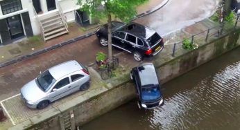 La Porsche Cayenne insegue il motoscafo e la Smart finisce in acqua