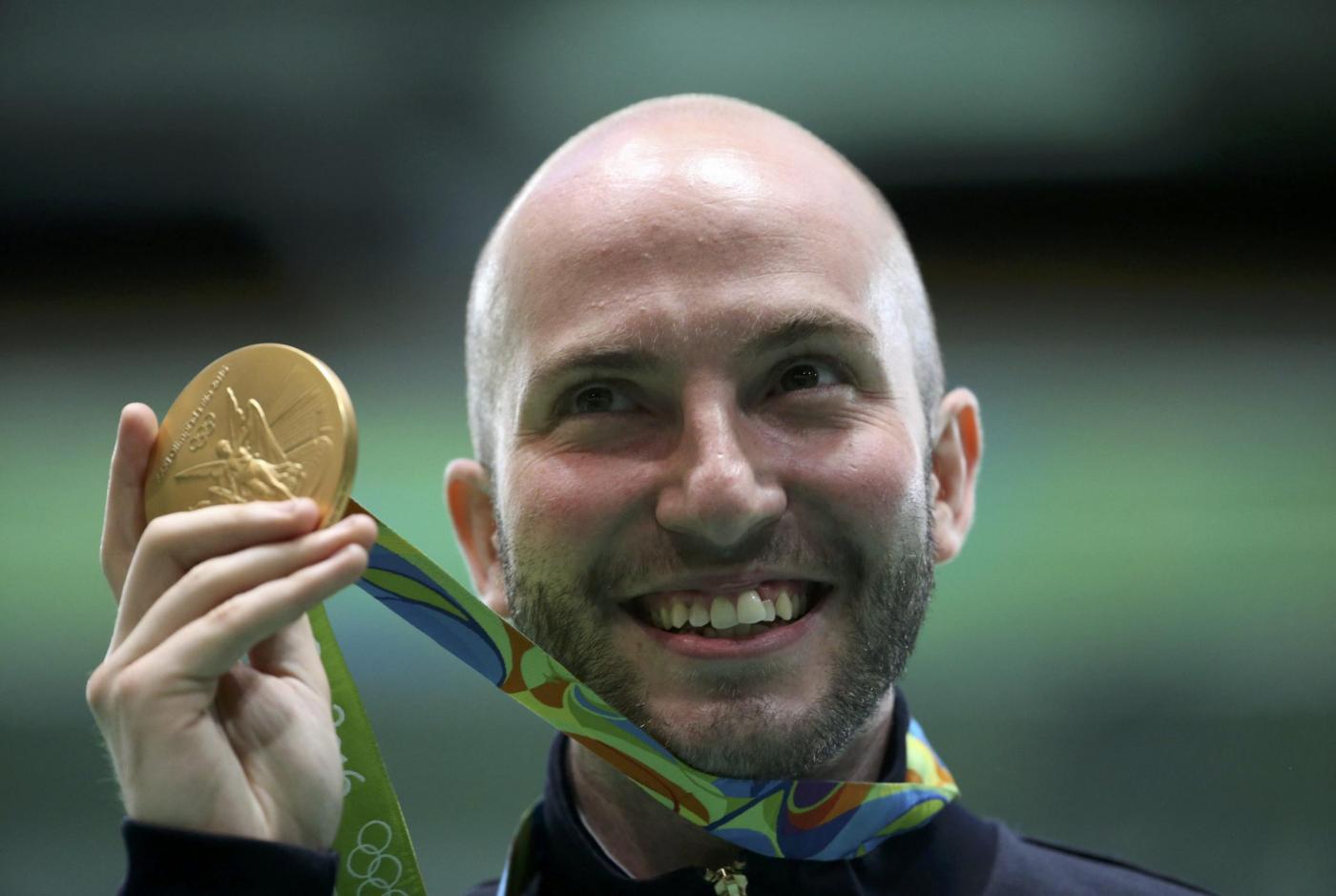 Olimpiadi Rio 2016, Campriani oro nella carabina da 10 metri