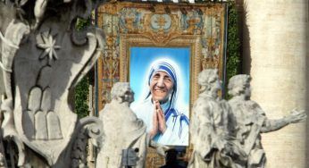 Madre Teresa di Calcutta era davvero una santa? Il lato oscuro della suora