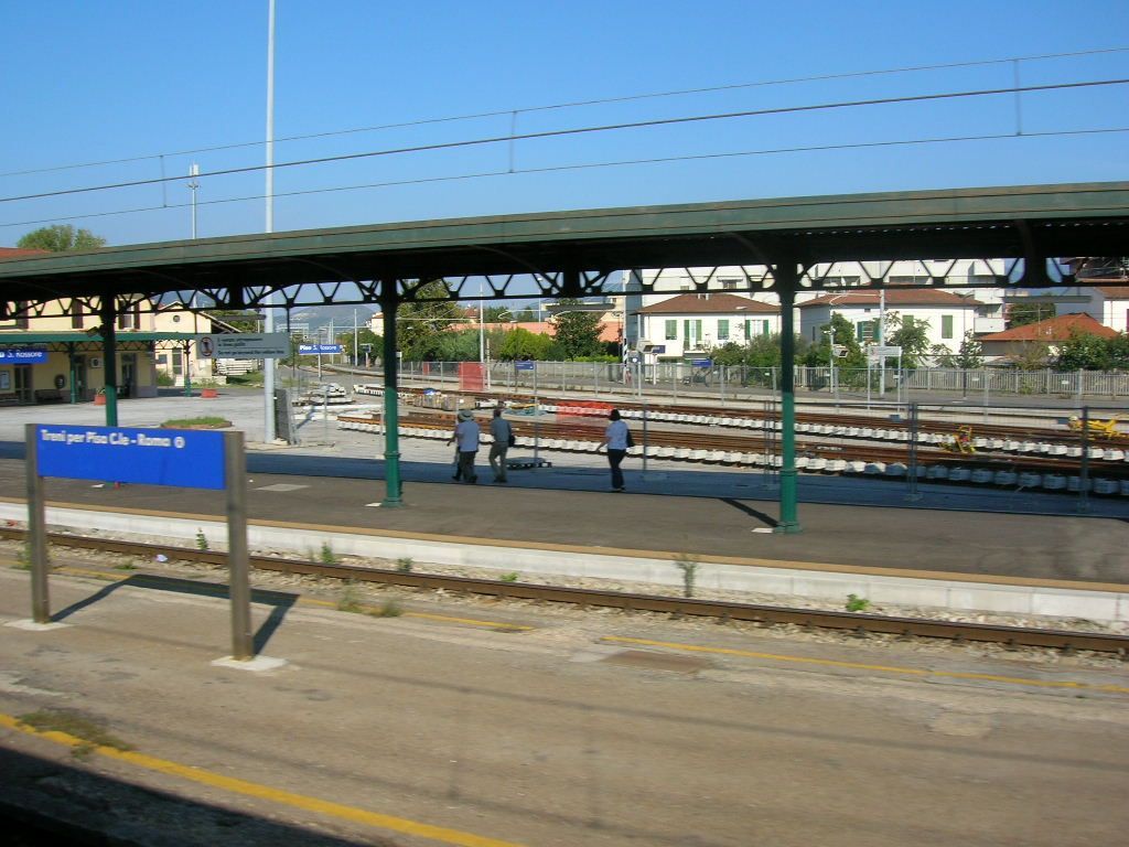 Stazione_di_Pisa_San_Rossore