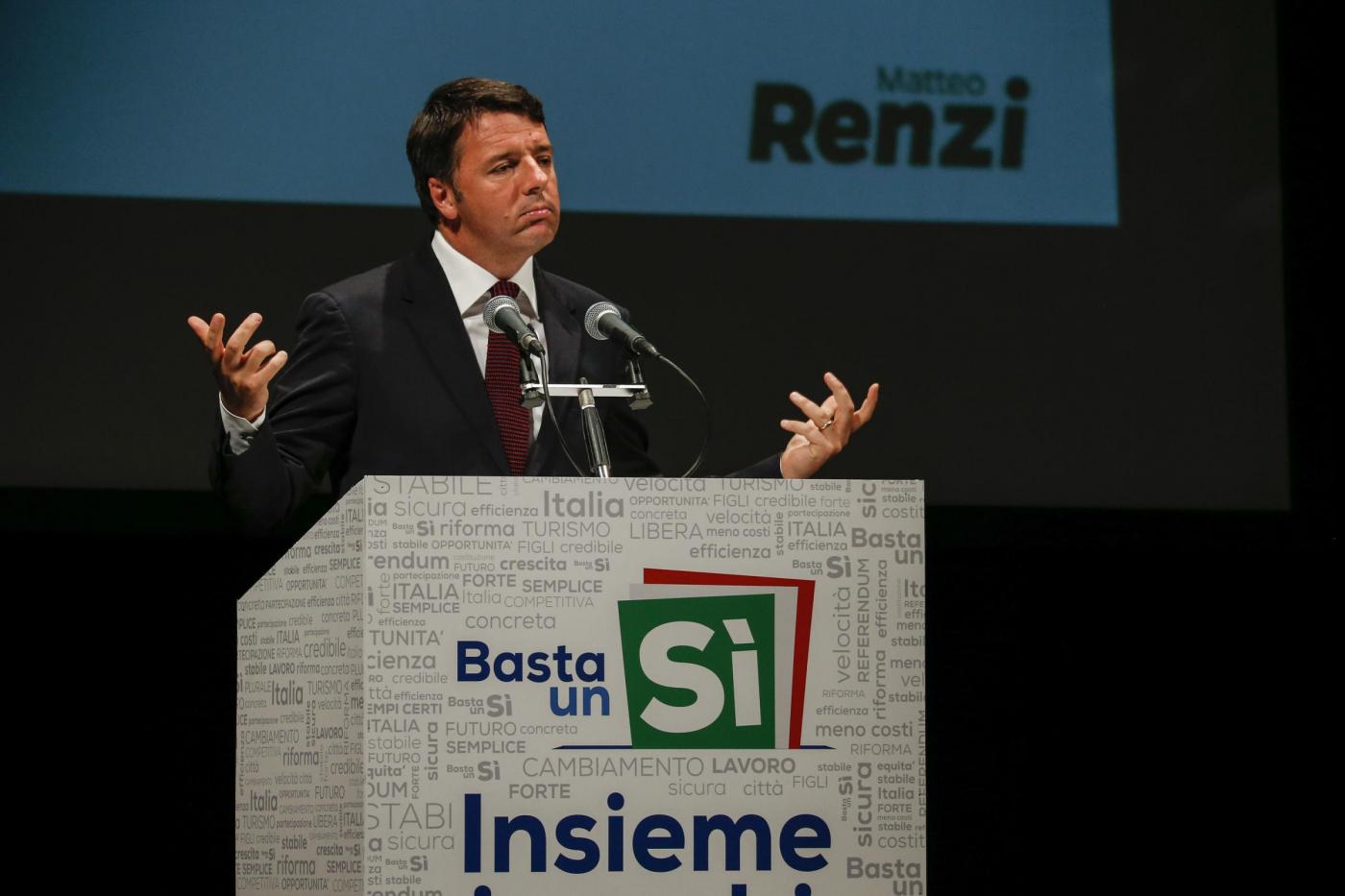 Referendum Costituzionale, Renzi parla al teatro Toselli di Cuneo