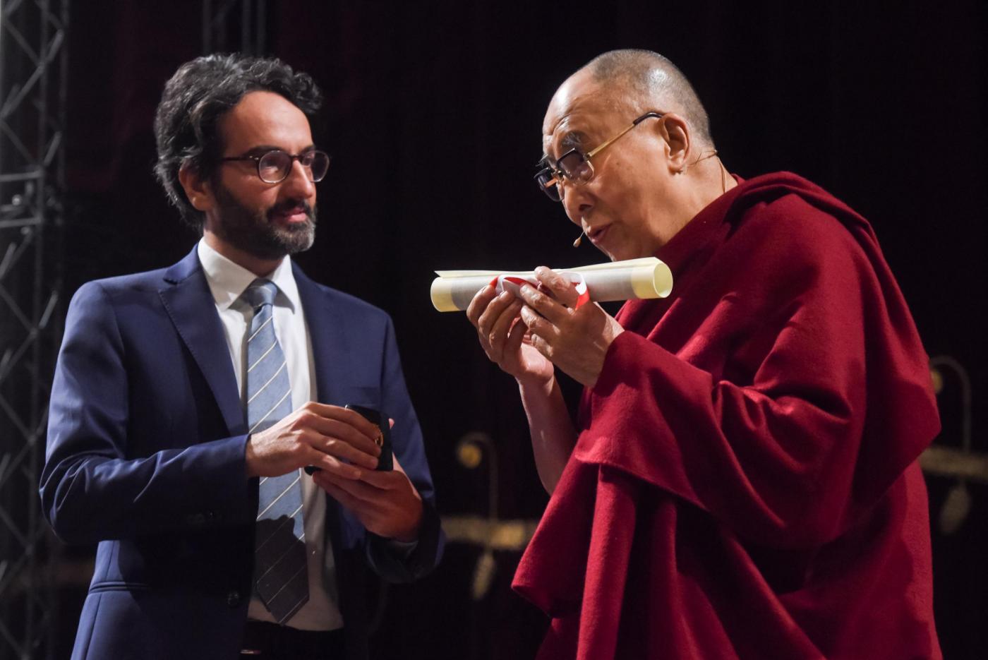 Incontro del Dalai Lama con gli studenti della Bicocca a Milano