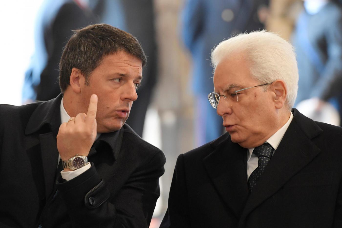 Renzi presenta le dimissioni a Mattarella