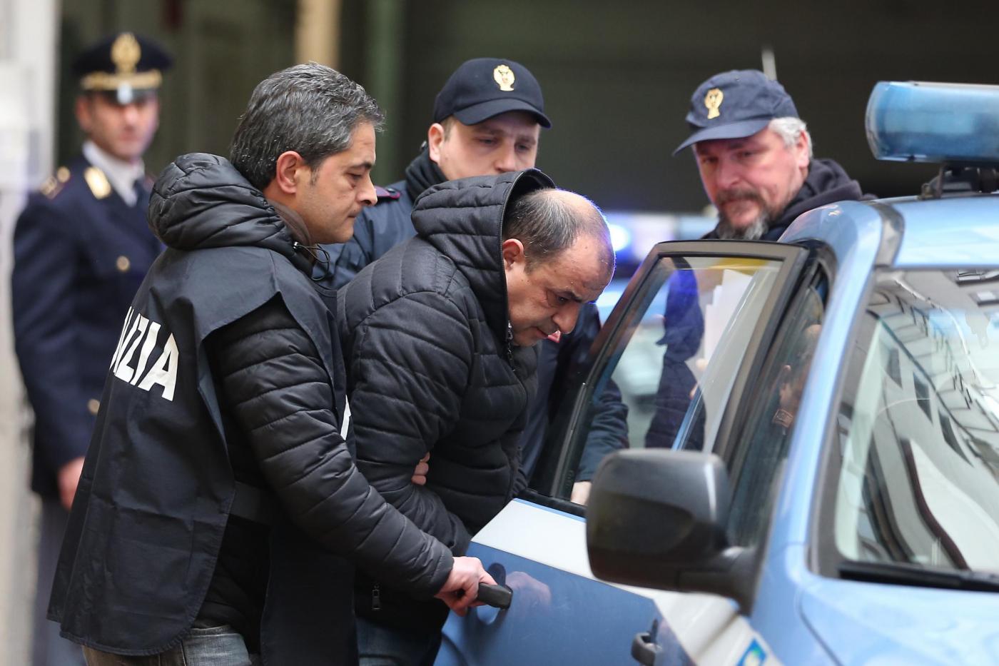 Napoli, uscita arresti operazione antidroga contro il clan Amato Pagano