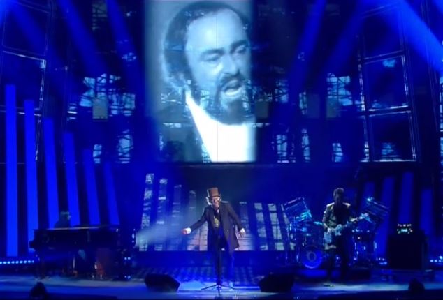 Zucchero Sanremo 2017 duetto Pavarotti