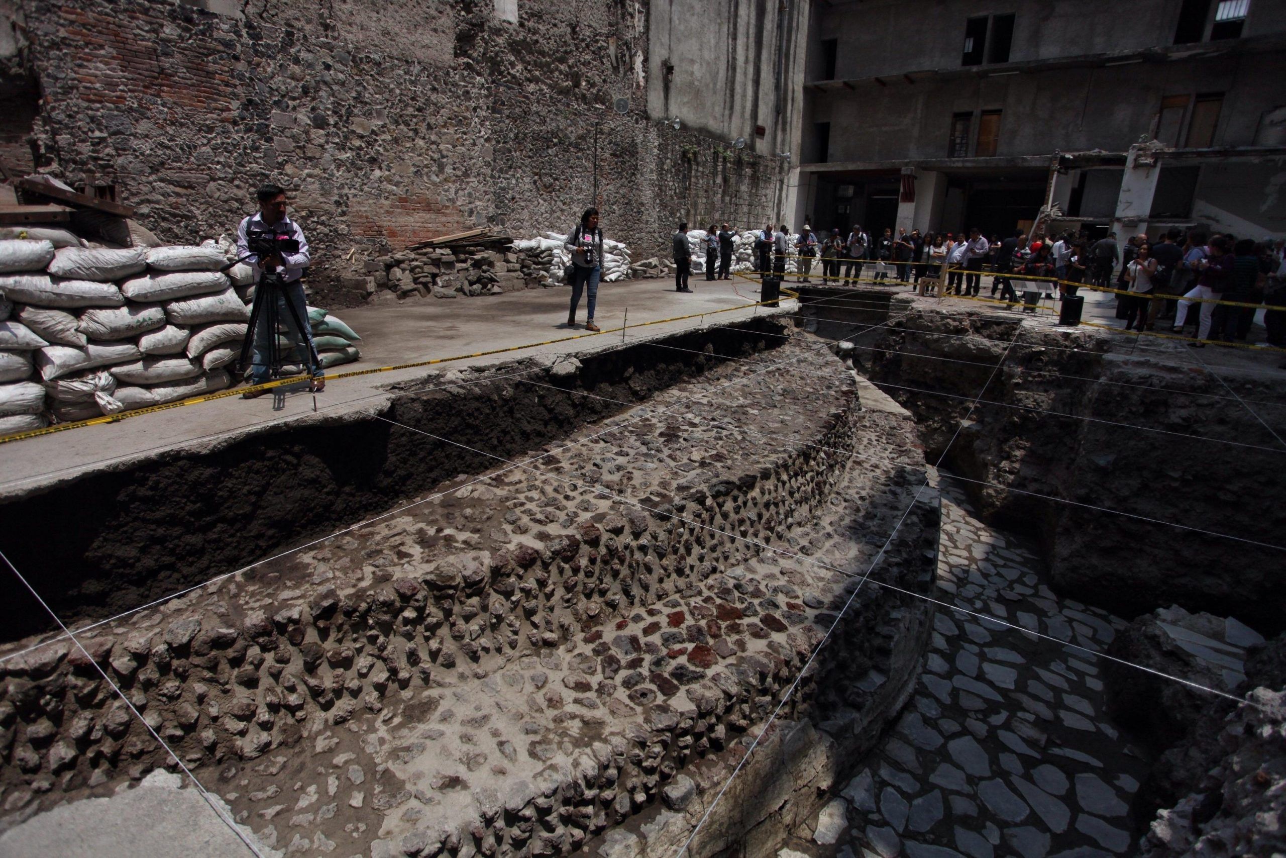 Mexico's INAH presents two new findings at the ancient city of Mexico Tenochtitlan