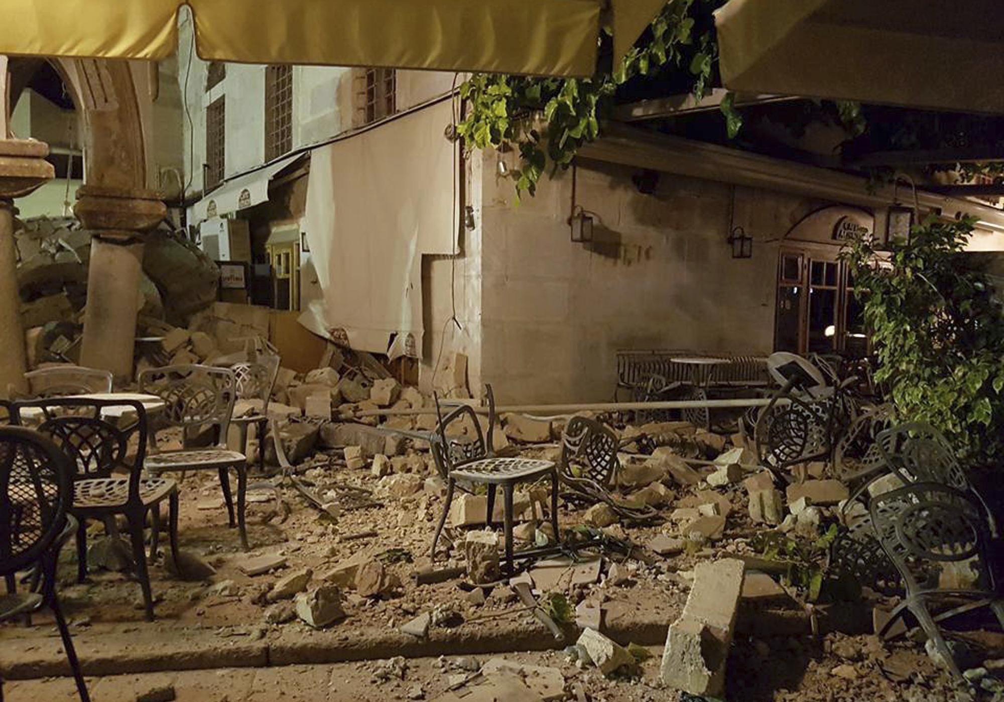 Terremoti: scossa 6,7 in Mar Egeo, due morti a Kos
