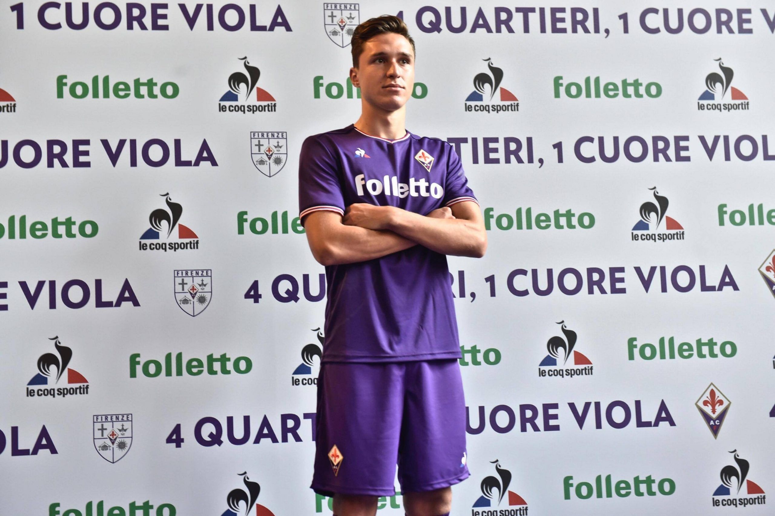 Soccer: ACF Fiorentina's new jersey