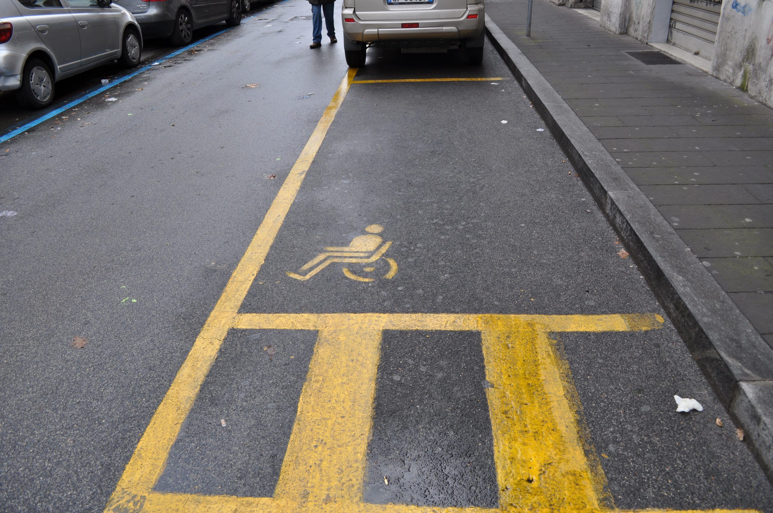 parcheggio disabili