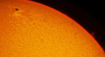 Sole scatena tempesta magnetica: rischio blackout radio e segnali Gps in tilt