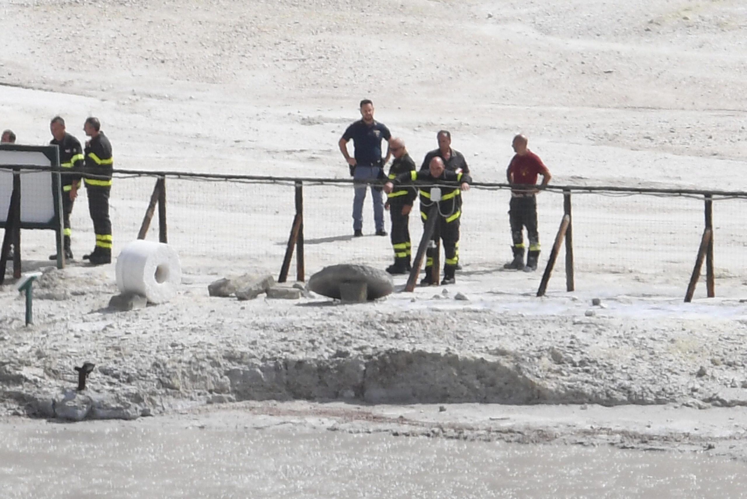 Padre e madre morti nel tentativo di salvare figlio