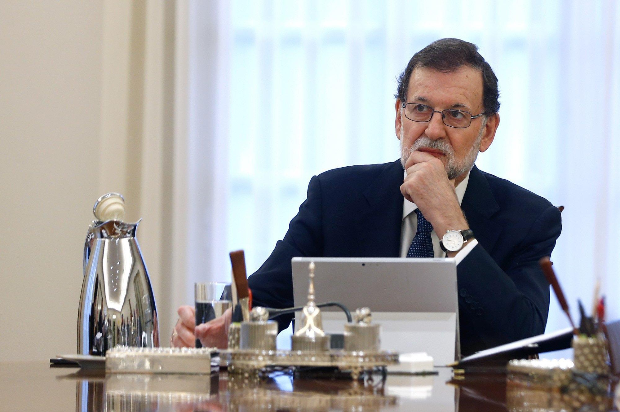 Spain extraordinary Cabinet Meeting