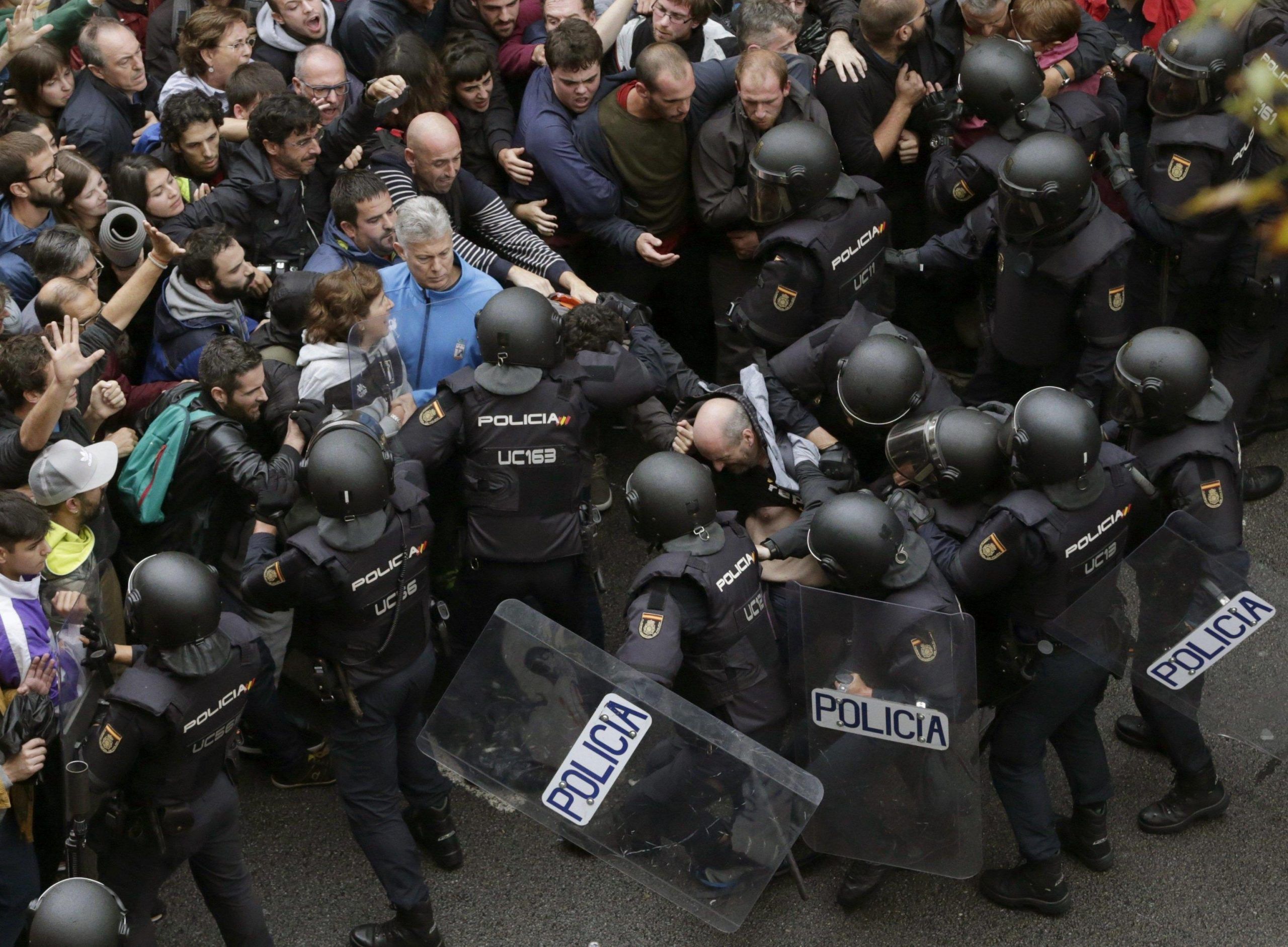 Clashes during the Catalan independence referendum