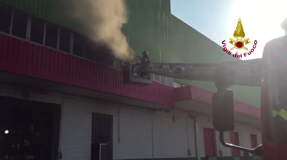 trezzano sul naviglio incendio