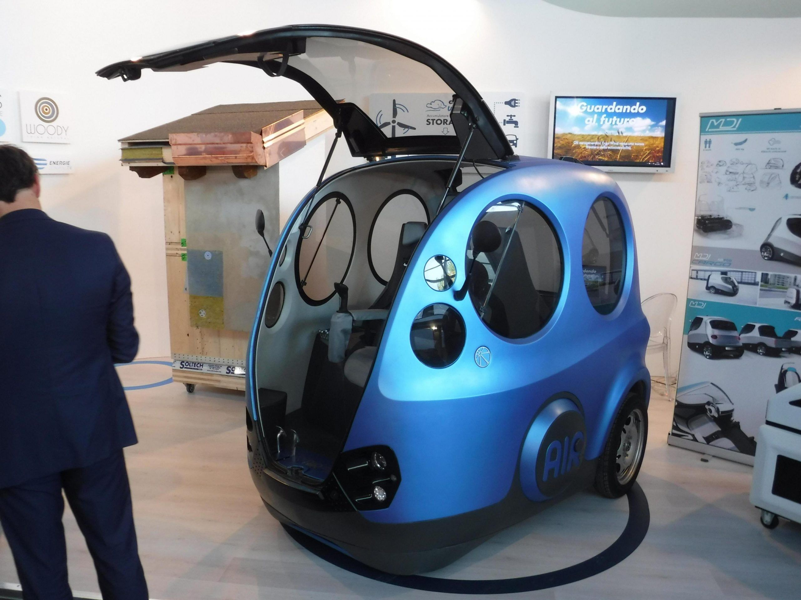Airpod, auto ad aria compressa prodotta in Sardegna