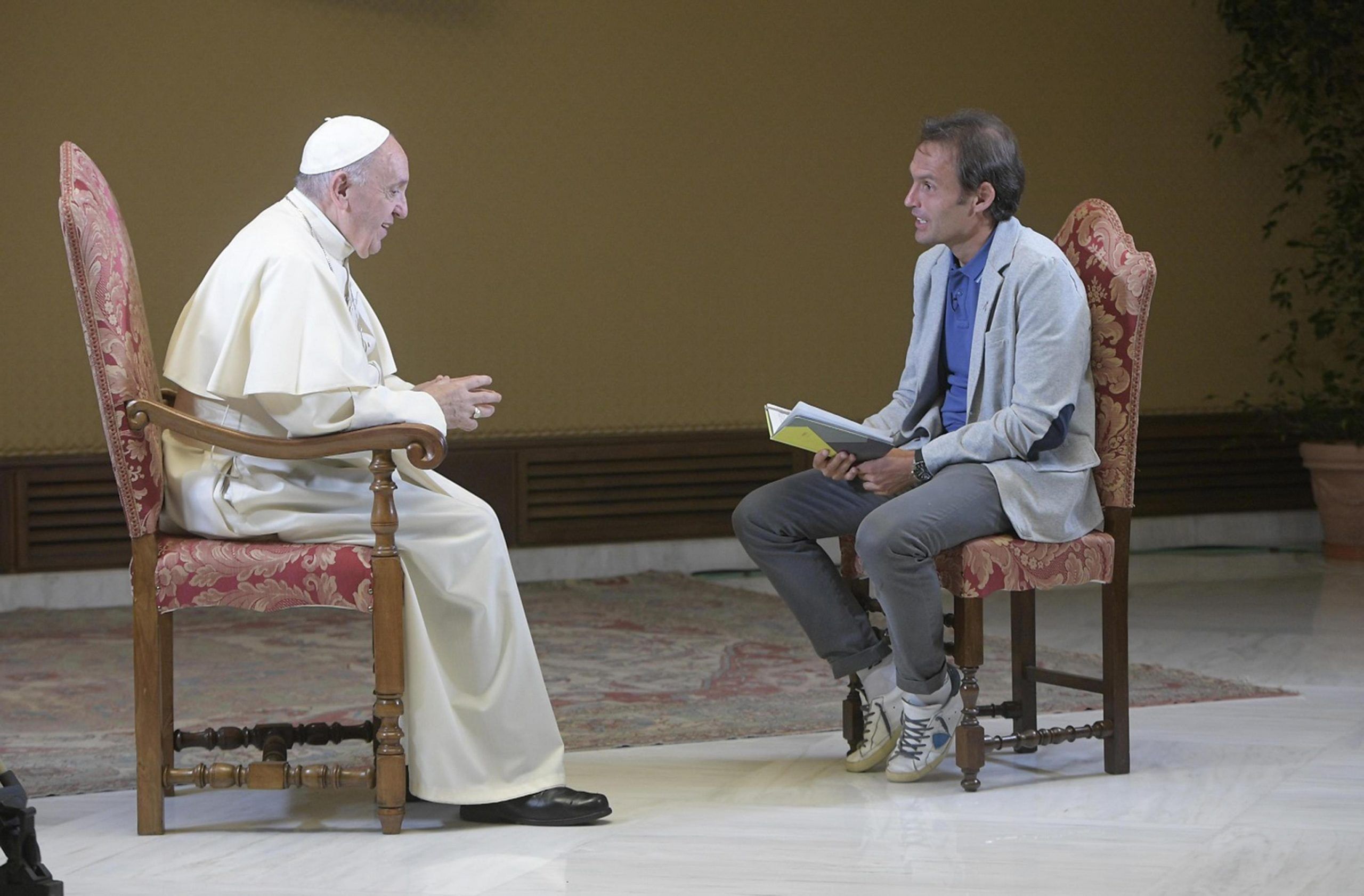 Papa Francesco, nel corso della prima puntata del programma 'Padre nostro', condotto da don Marco Pozza