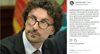 Danilo Toninelli su Instagram: una foto scatena l’ironia