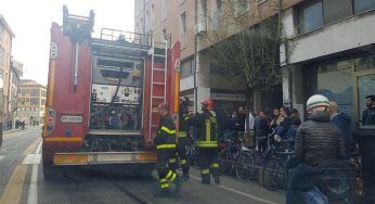 Vado Ligure: ragazza si dà fuoco in strada come fece il padre 5 anni prima