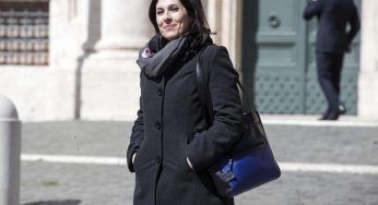 Aggressione alla deputata M5S al supermercato, spunta la testimone: ‘Si è inventata tutto’
