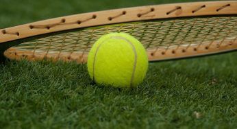 Maestro di tennis si accascia a terra e muore: Alessio Carmagnini aveva 21 anni