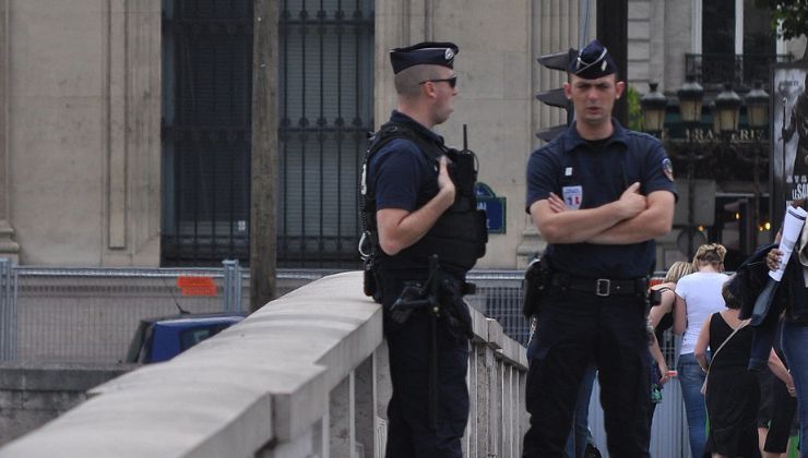 Poliziotti francesi