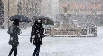 Previsioni meteo, proiettile gelido sbarca in Italia: neve e grandine in queste regioni