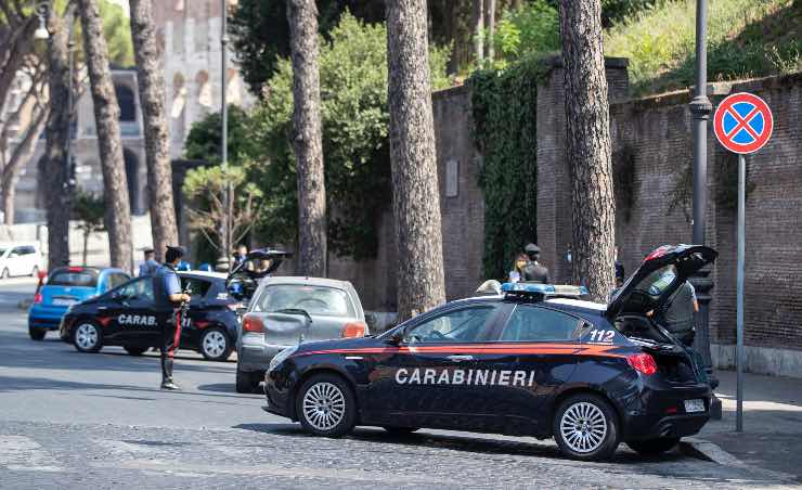 Posto di blocco carabinieri