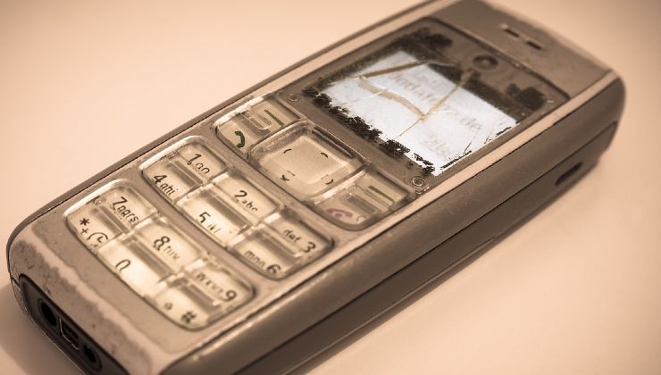 Vecchio Nokia rotto