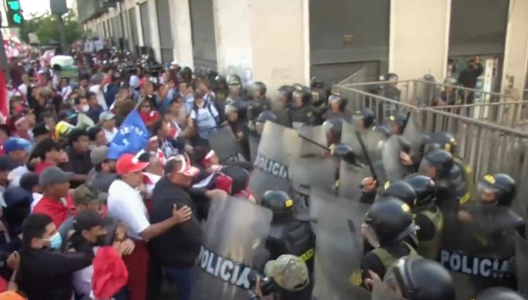 Proteste a Lima 