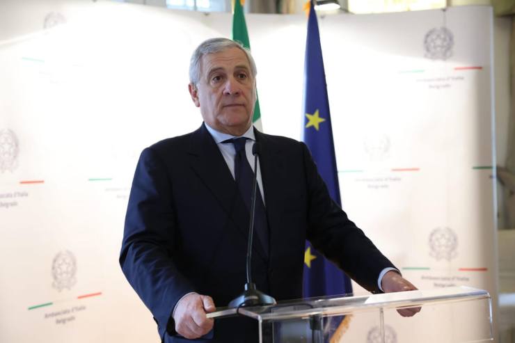 Tajani