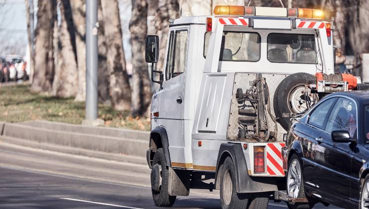 Posti di blocco: ecco cosa si deve esibire