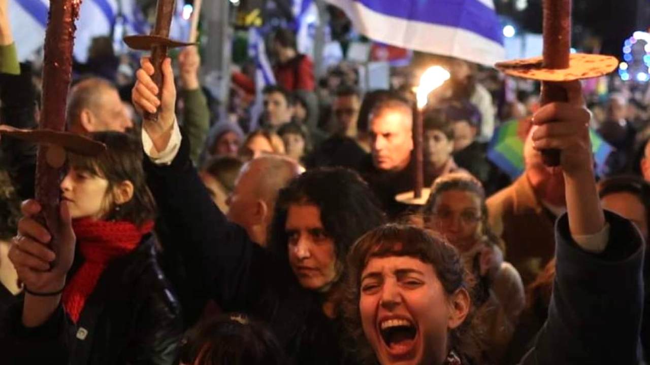 Proteste contro Netanyahu a Tel Aviv