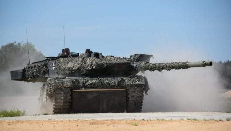 Fornitore militari tank 