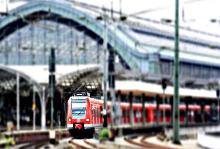 Treno in stazione