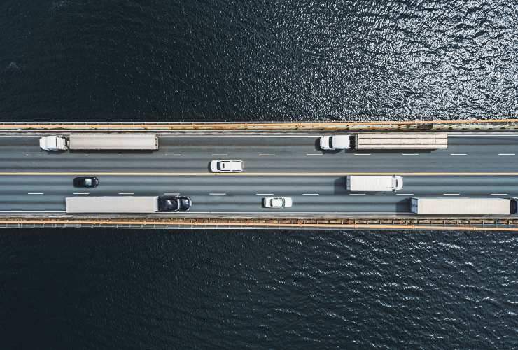 Veicoli per il trasporto su autostrada