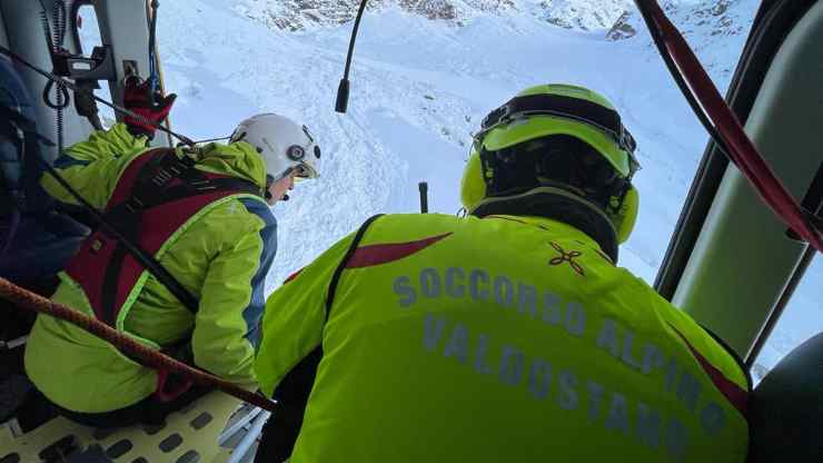 Alcuni membri del soccorso alpino valdostano 